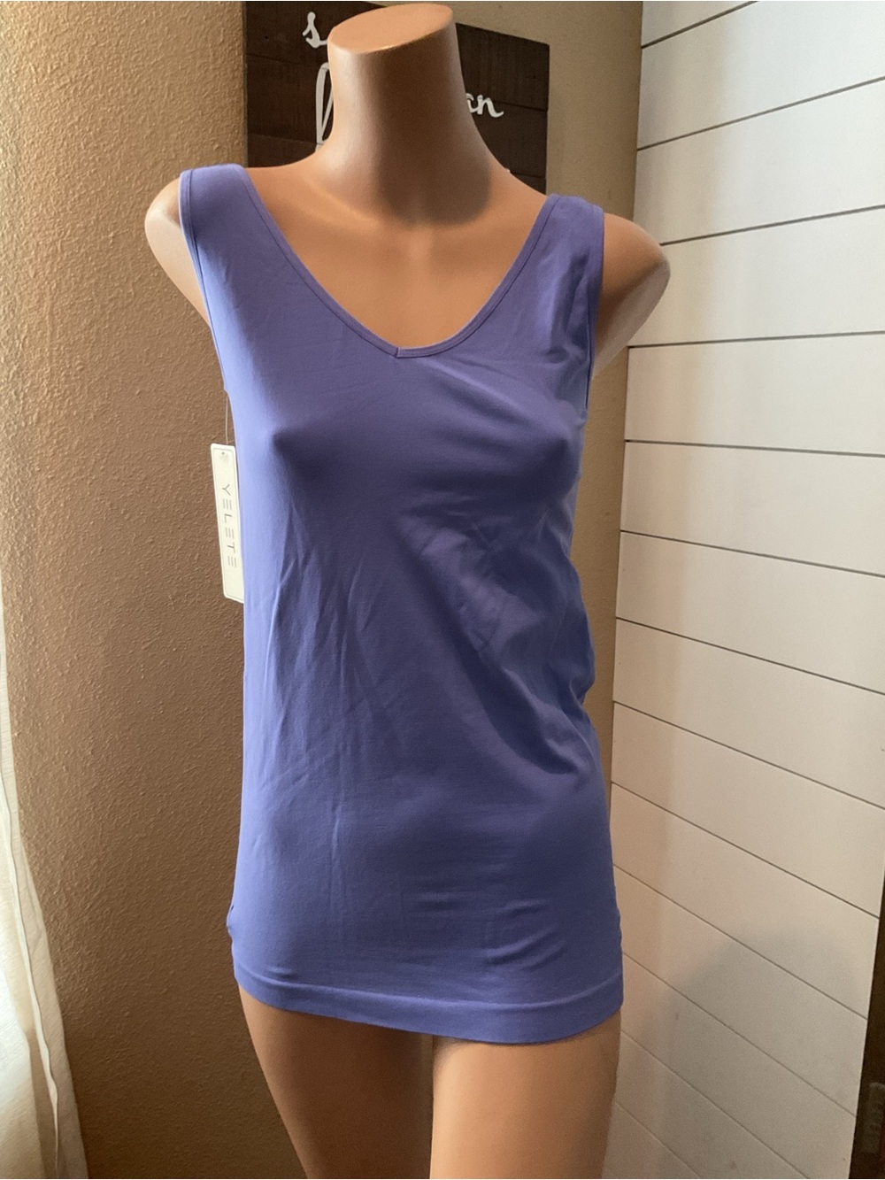 Dear Scarlett Magenta 3/4 Sleeve Top Women’s Size Large NWT
